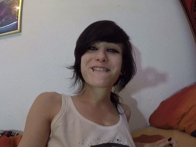 AliceKinkycat Porno Video: ana*trainer - die Erste