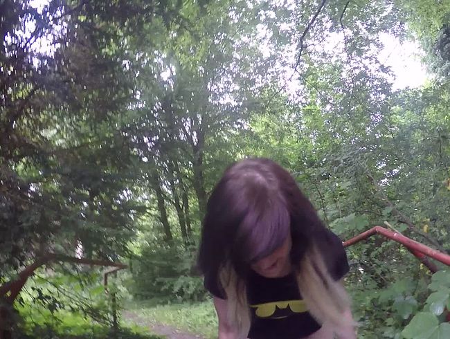 AliceKinkycat Porno Video: Pee at Lost Hospital